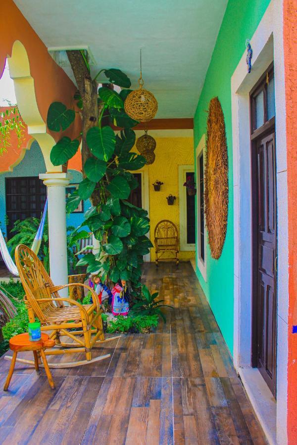 Casa Aluxes Hotel バリャドリッド エクステリア 写真