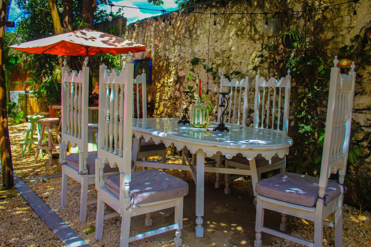 Casa Aluxes Hotel バリャドリッド エクステリア 写真