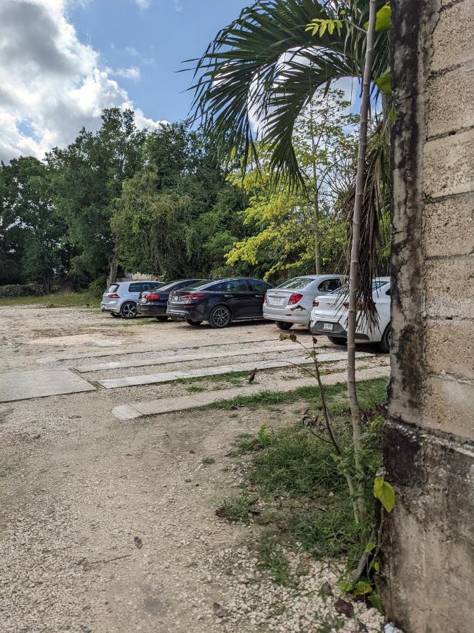 Casa Aluxes Hotel バリャドリッド エクステリア 写真