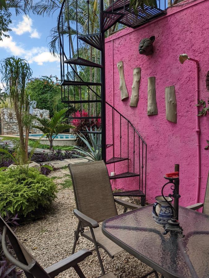 Casa Aluxes Hotel バリャドリッド エクステリア 写真
