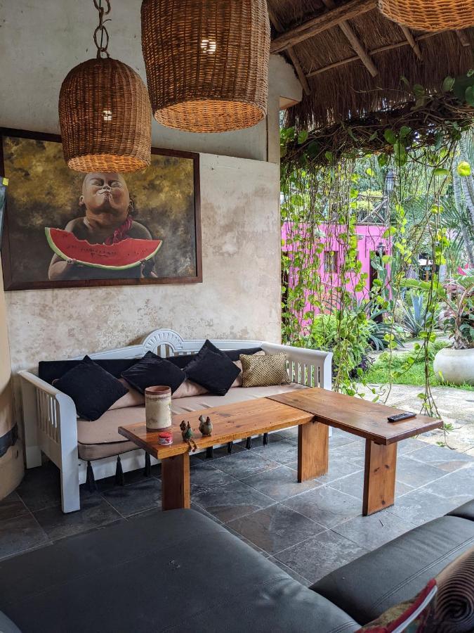 Casa Aluxes Hotel バリャドリッド エクステリア 写真