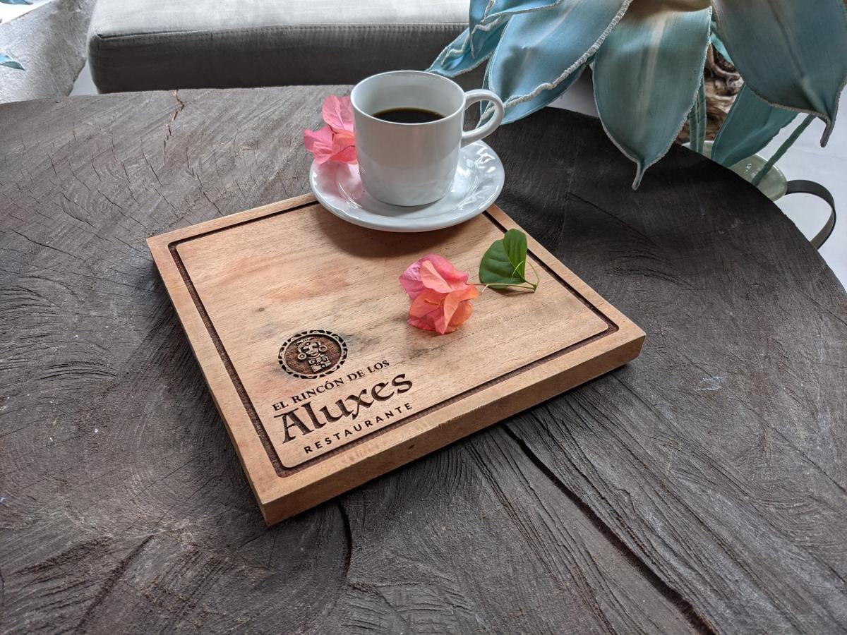 Casa Aluxes Hotel バリャドリッド エクステリア 写真